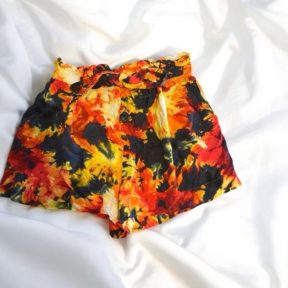 Tye dye shorts - Picture 2 of 4